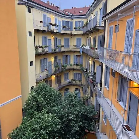 Porta Romana Experience - Authentic Milanese Flat * Milão